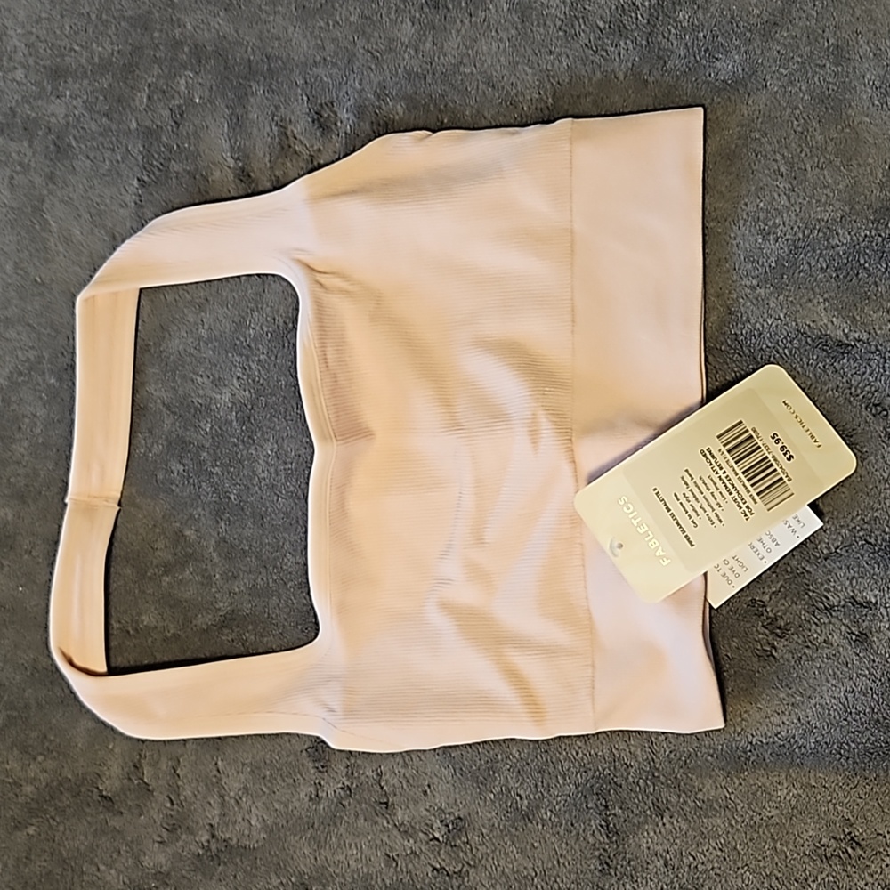 Fabletics Piper Seamless Halter Bra